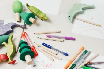 Hračky a školní potřeby Hračky a školní potřeby