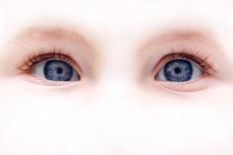 Pár modrých očí