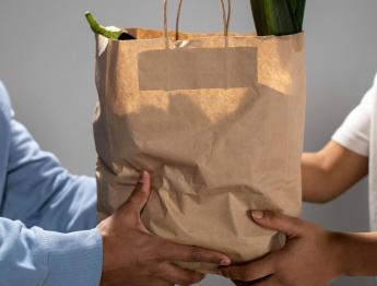 taška s potravinami