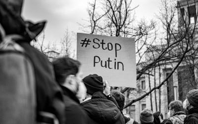Demonstrace proti válce